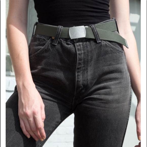 brandy melville buckle belt